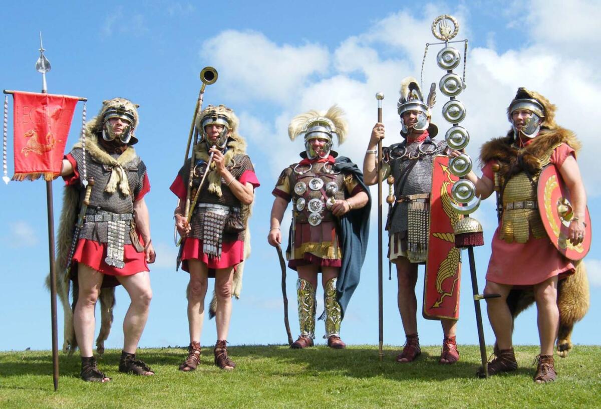 A group of Roman officers